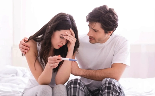 İnfertilite (Kısırlık) Nedir? Belirtileri, Nedenleri, Tedavisi