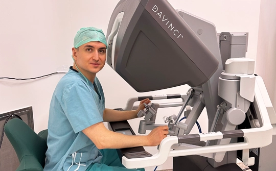 Jinekolojik Robotik Cerrahi (Da Vinci)